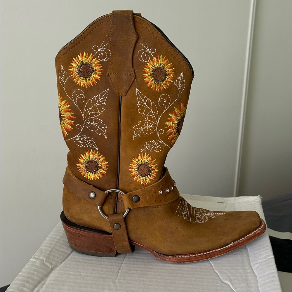 Sunflower Embroidered Brown Cowboy Boots